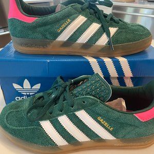 Adidas Gazelle Collegiate Green / Lucid Pink  - Size 5
